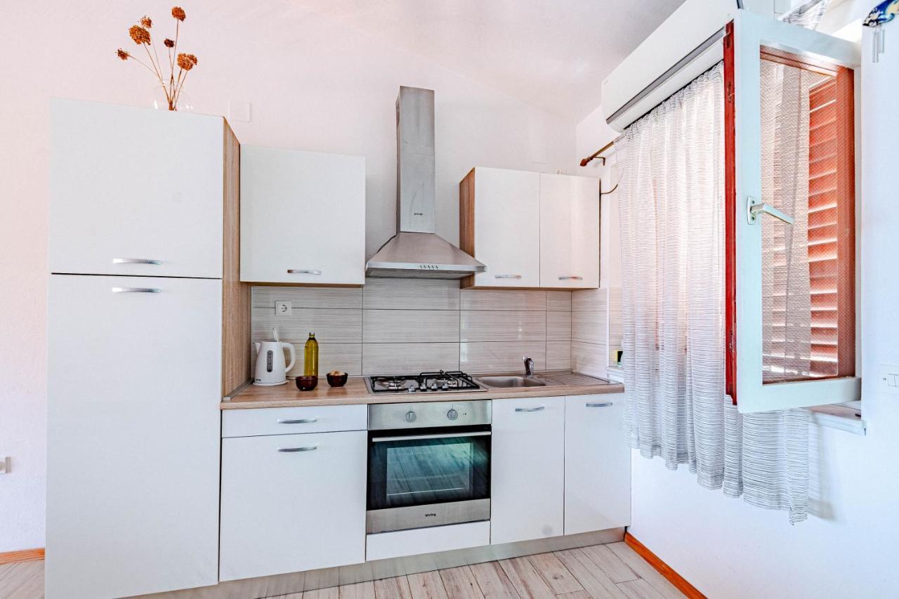 Apartmani Zalaz Sunca Blato  Экстерьер фото